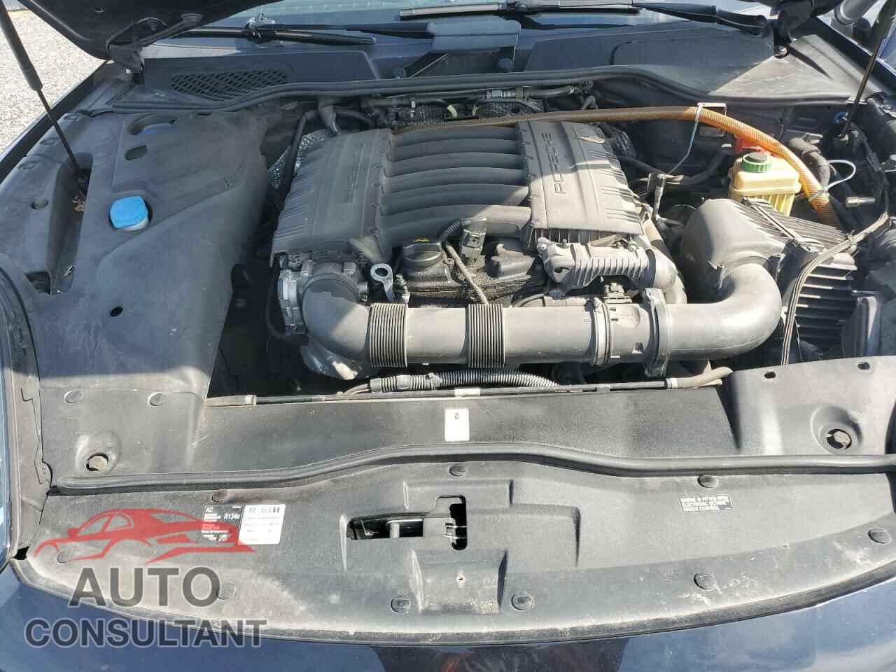 PORSCHE CAYENNE 2016 - WP1AA2A25GLA02895