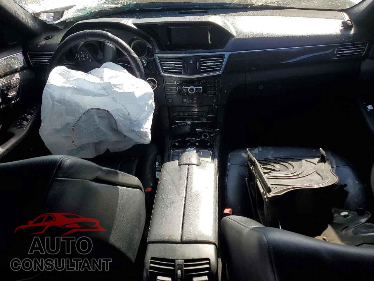 MERCEDES-BENZ E-CLASS 2012 - WDDHF5KB7CA594314