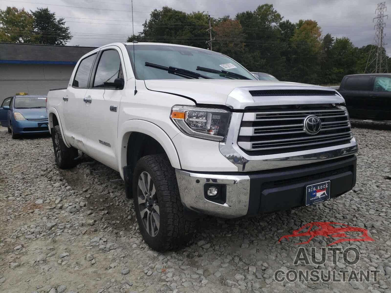 TOYOTA TUNDRA 2018 - 5TFHW5F13JX701610