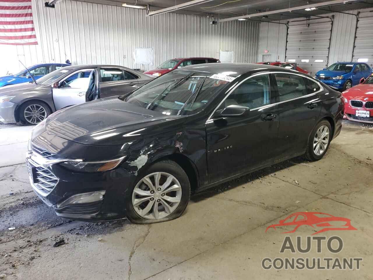 CHEVROLET MALIBU 2022 - 1G1ZD5ST1NF144170