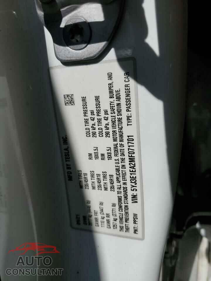 TESLA MODEL 3 2021 - 5YJ3E1EA2MF071701