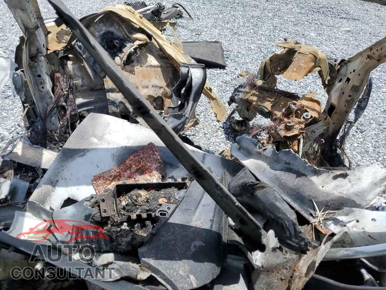 TESLA MODEL 3 2020 - 5YJ3E1EBXLF638521