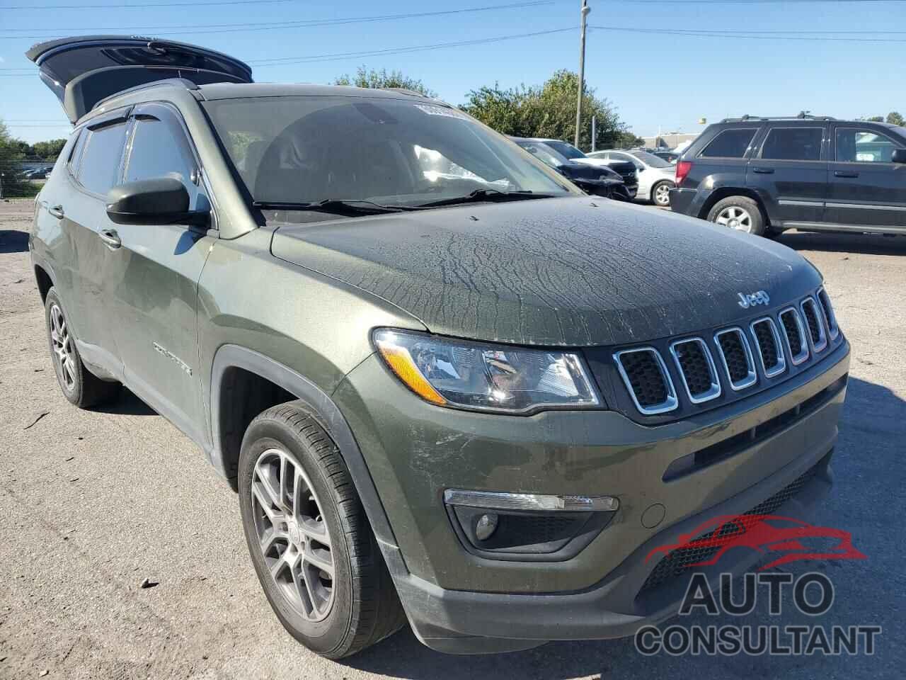 JEEP COMPASS 2018 - 3C4NJDBB4JT135091