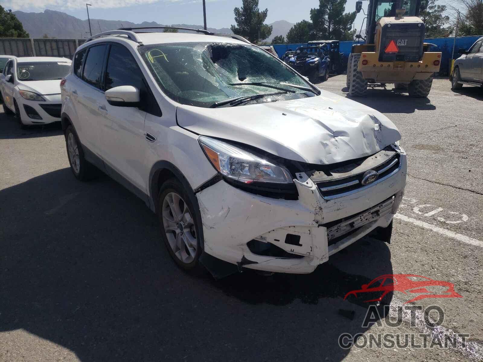 FORD ESCAPE 2016 - 1FMCU0J97GUC11371