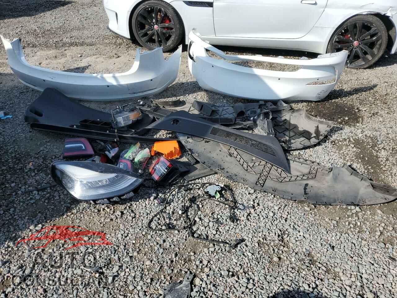 TESLA MODEL 3 2019 - 5YJ3E1EA1KF483007