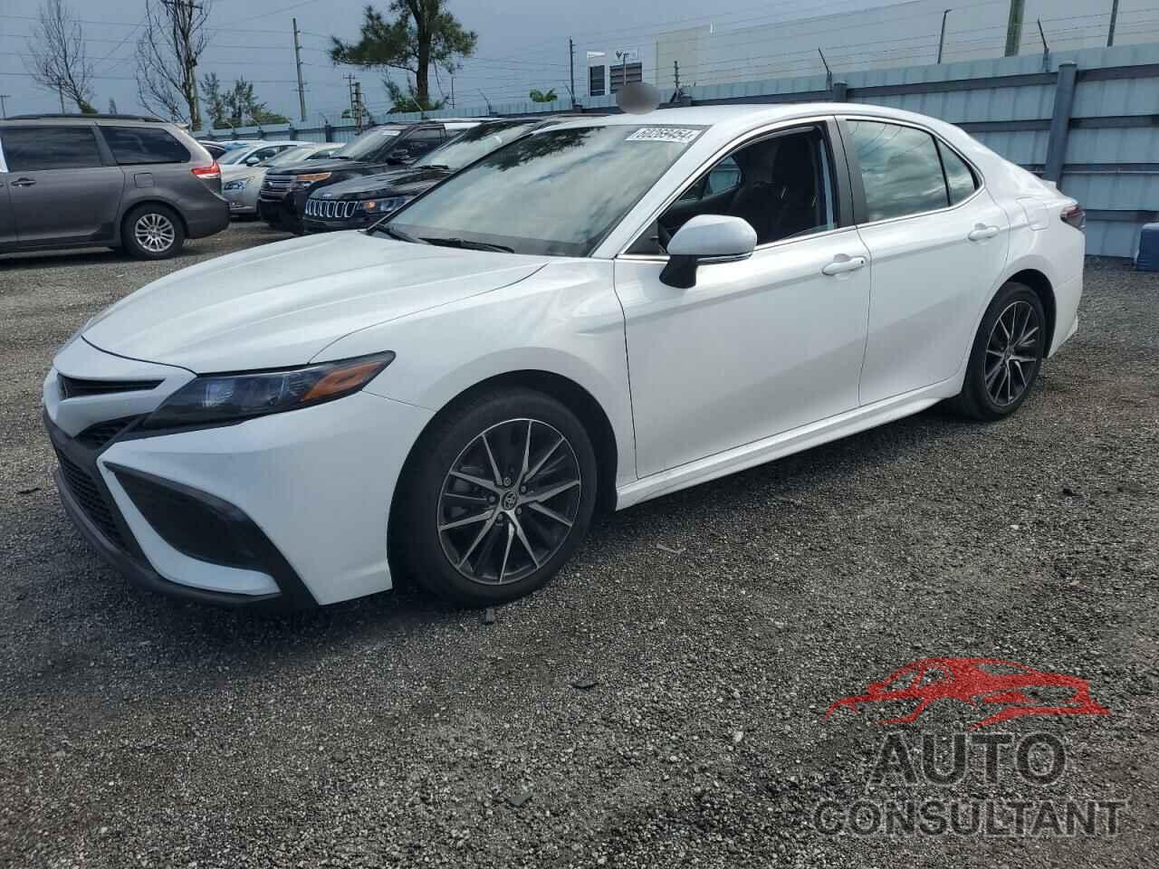 TOYOTA CAMRY 2024 - 4T1G11AK9RU886354