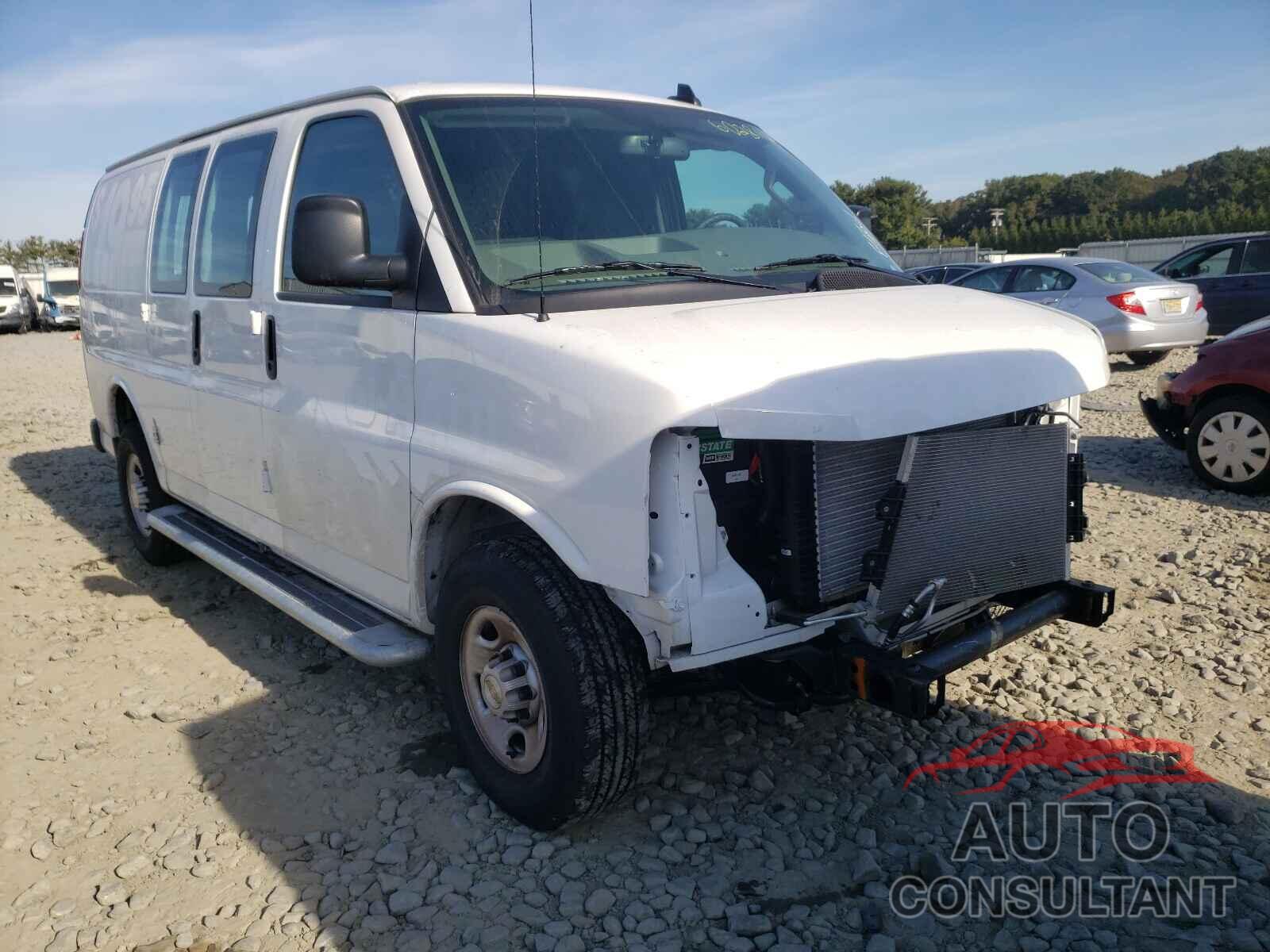 CHEVROLET EXPRESS 2021 - 1GCWGAF73M1227358