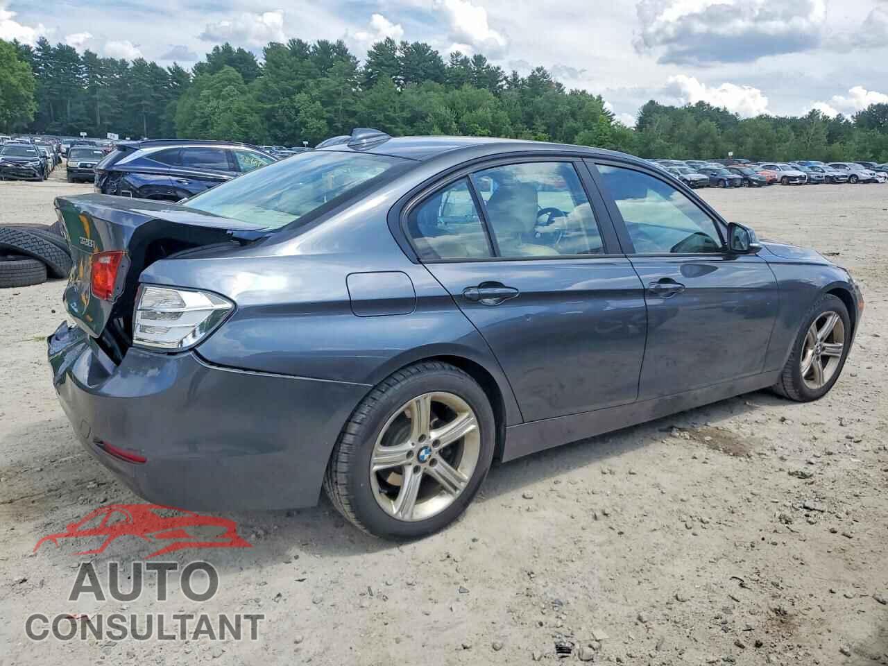 BMW 3 SERIES 2013 - WBA3B3C55DF539990