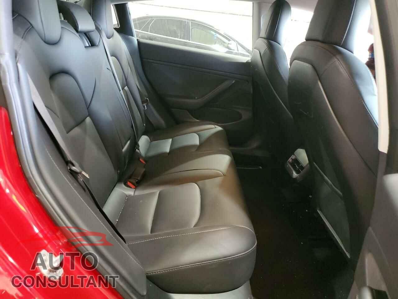 TESLA MODEL 3 2018 - 5YJ3E1EA6JF058400