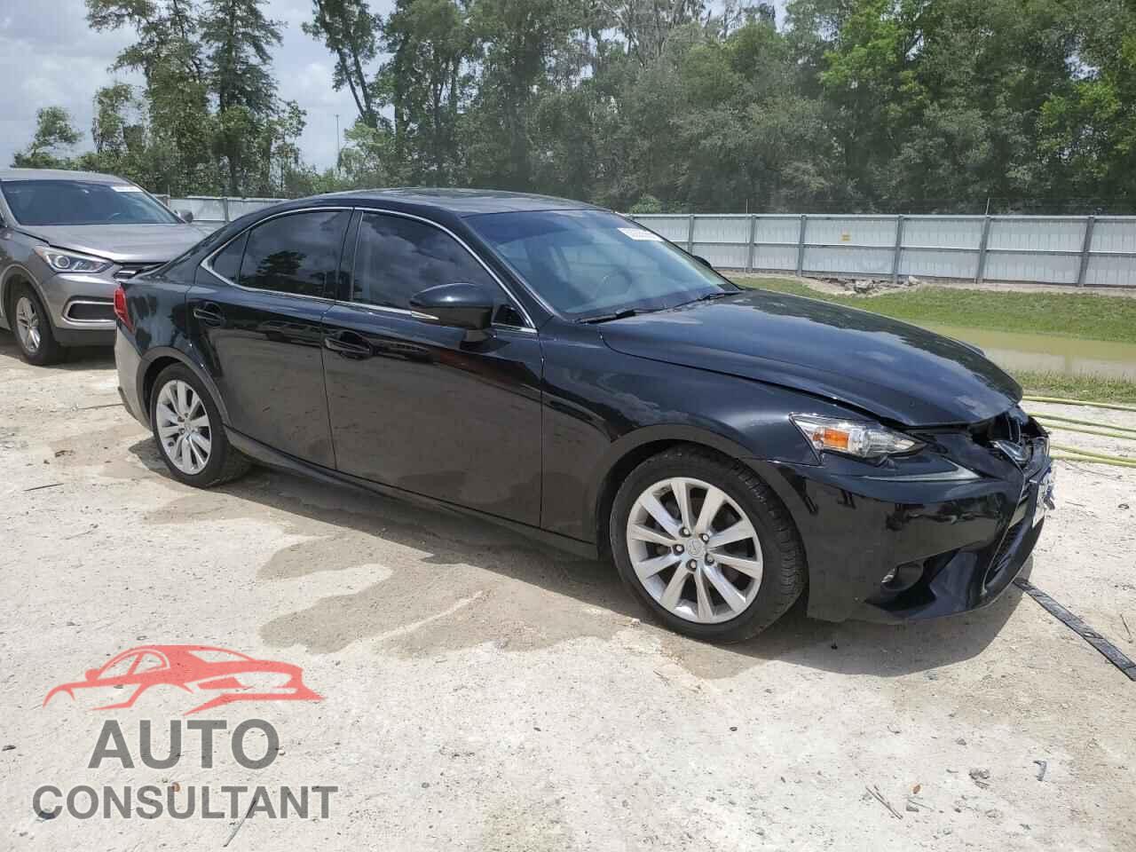 LEXUS IS 2015 - JTHBF1D21F5070352