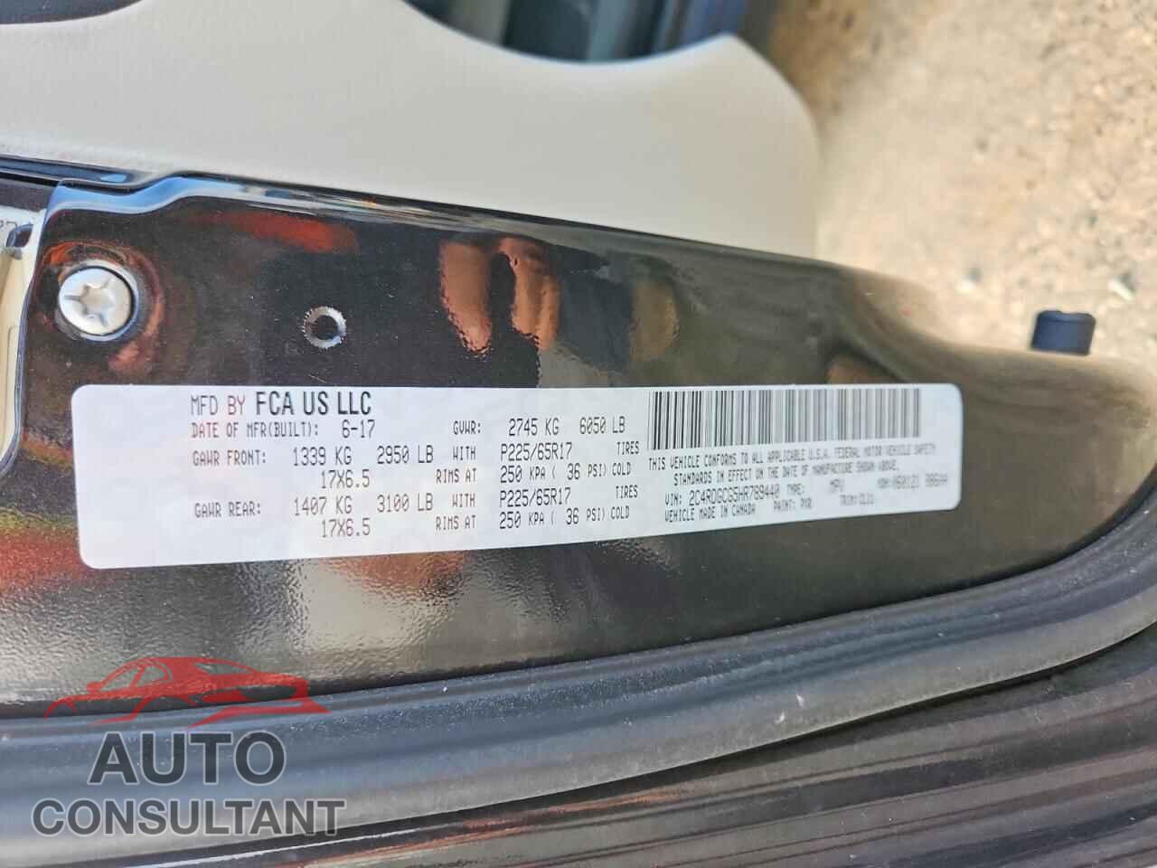 DODGE CARAVAN 2017 - 2C4RDGCG5HR789440