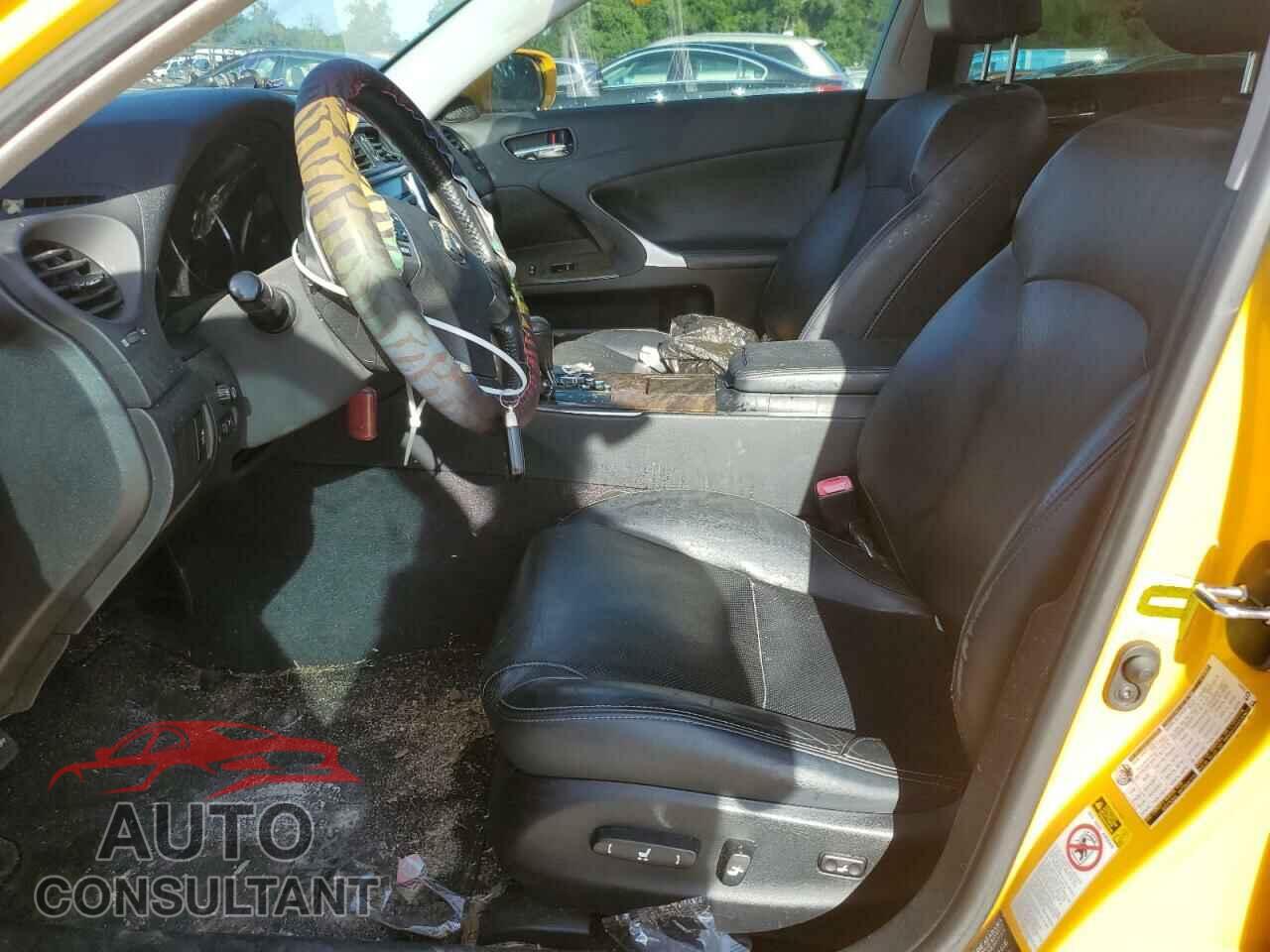 LEXUS IS 2012 - JTHBF5C20C5158958