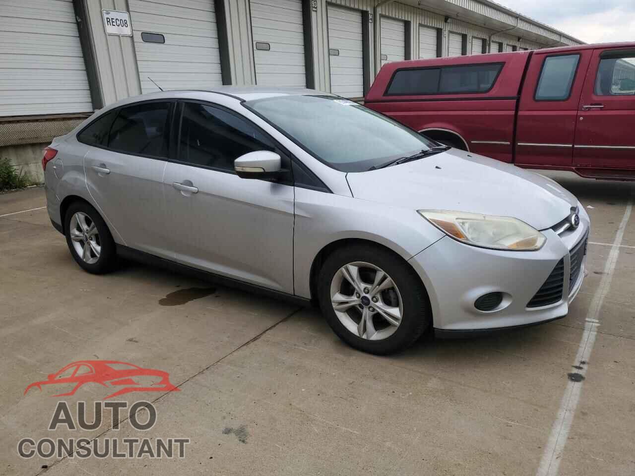 FORD FOCUS 2014 - 1FADP3F28EL115027