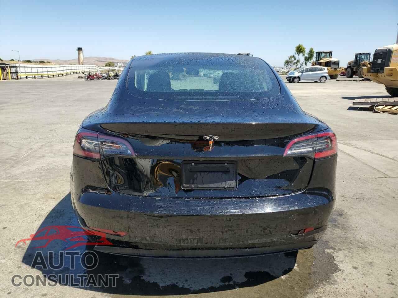 TESLA MODEL 3 2023 - 5YJ3E1EA7PF459219