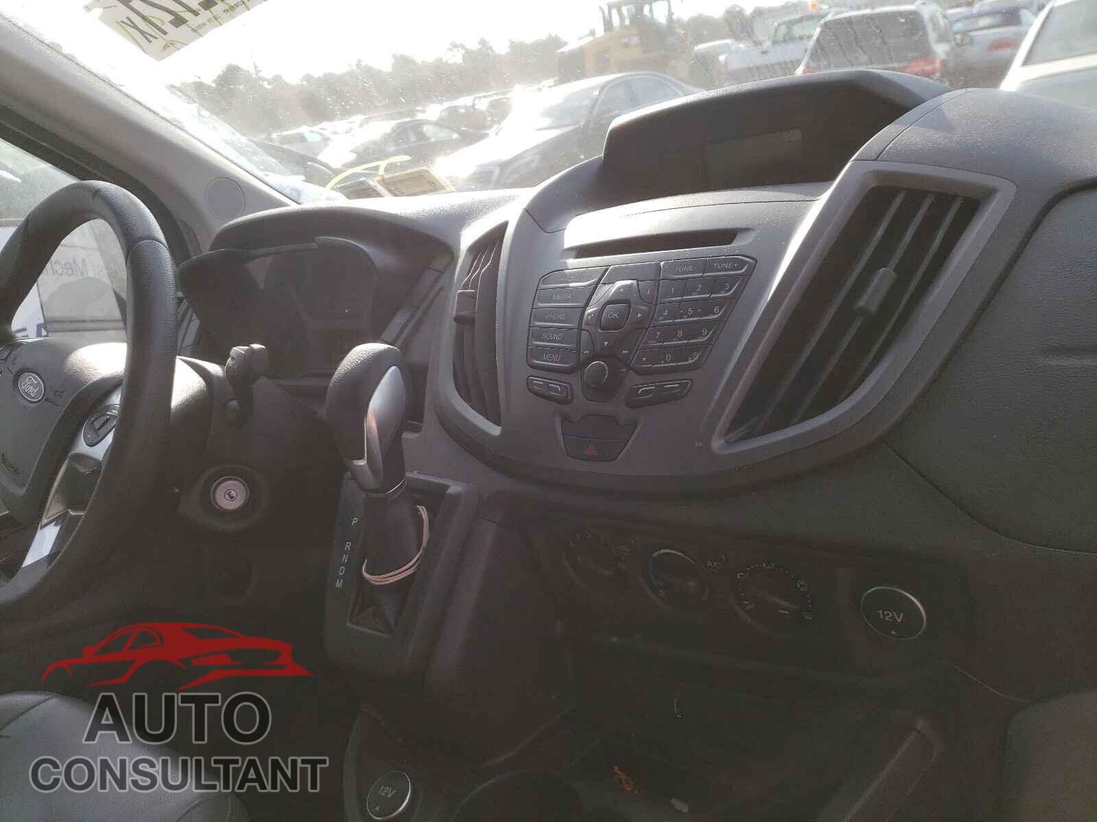 FORD TRANSIT CO 2018 - 1FBZX2CM9JKA60351