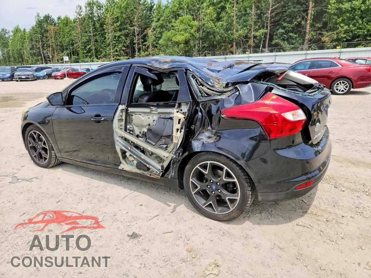 FORD FOCUS 2013 - 1FADP3K23DL348527