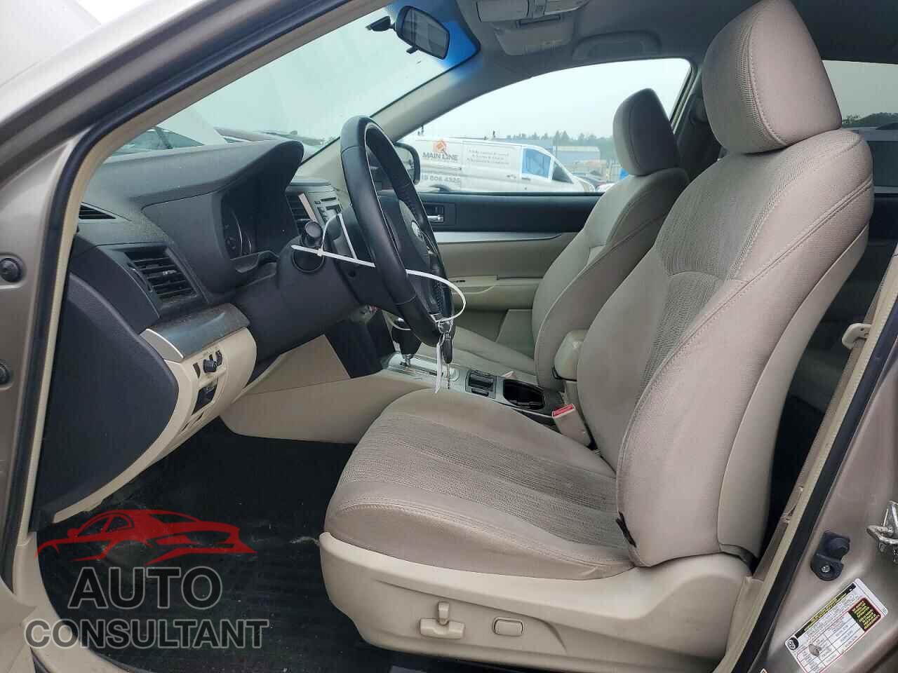 SUBARU OUTBACK 2014 - 4S4BRBCC3E3214739