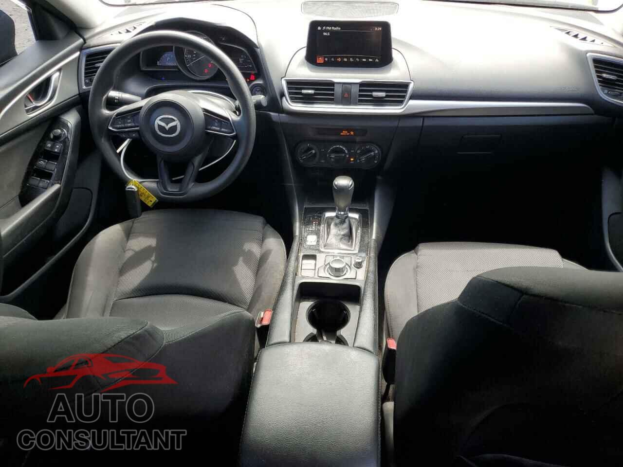 MAZDA 3 2017 - 3MZBN1K76HM124256