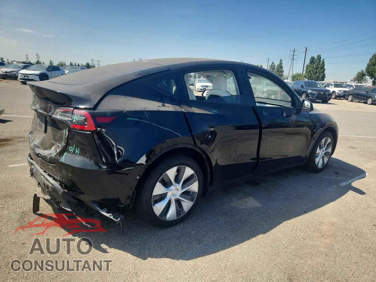 TESLA MODEL Y 2020 - 5YJYGDEE3LF053467