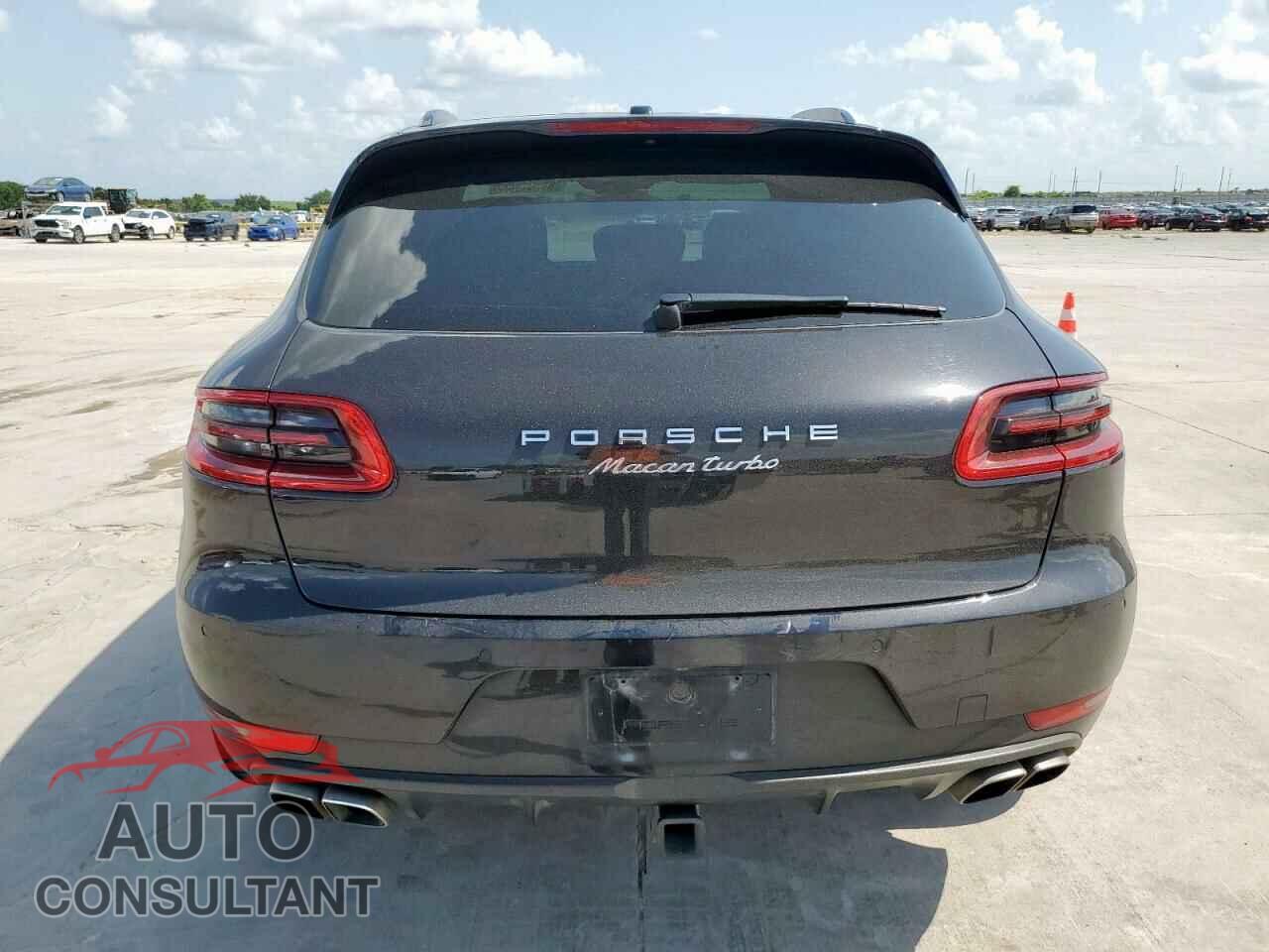 PORSCHE MACAN 2018 - WP1AF2A51JLB70570