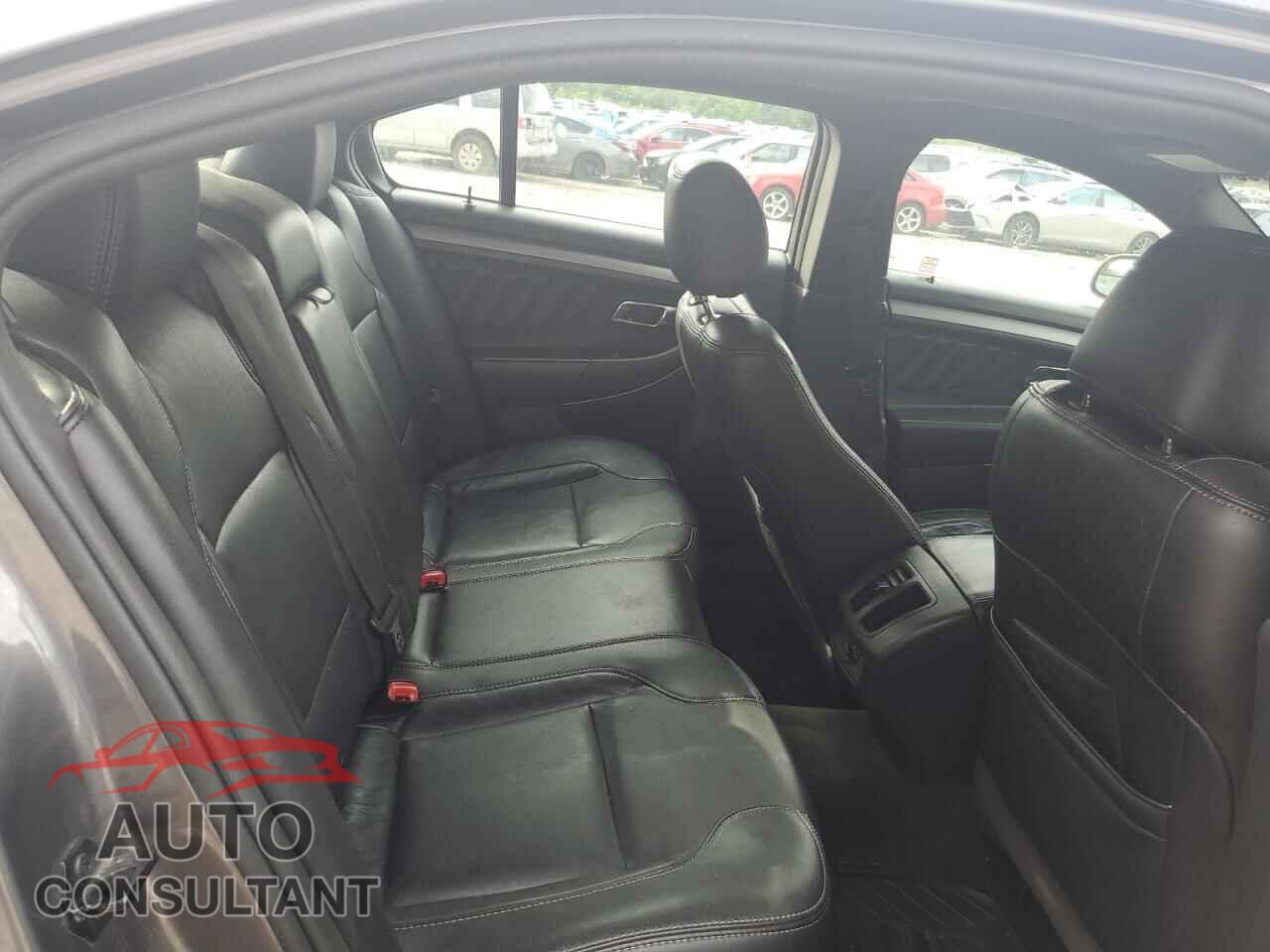 FORD TAURUS 2013 - 1FAHP2E85DG113017