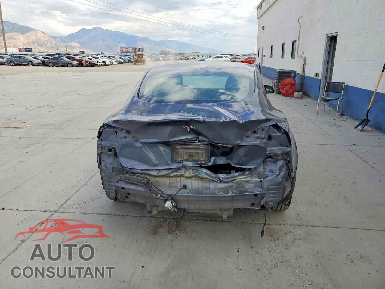 TESLA MODEL 3 2022 - 5YJ3E1EA7NF372482