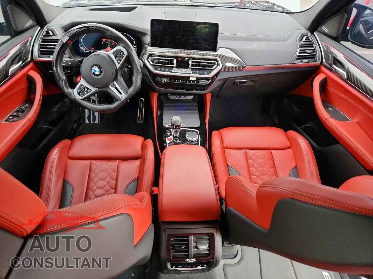 BMW X3 2024 - 5YM13EC00R9W19962