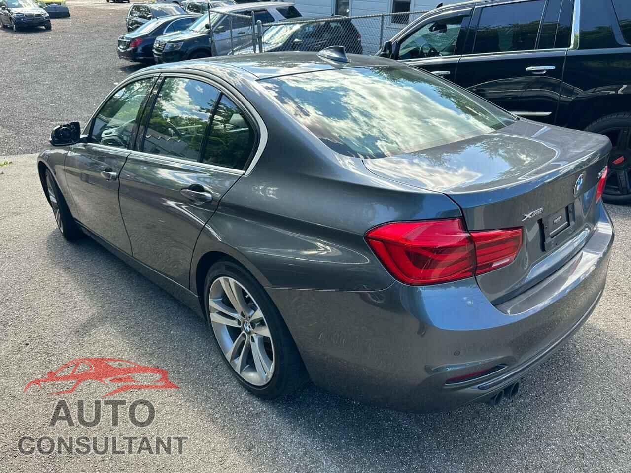 BMW 3 SERIES 2017 - WBA8D9C31HA005406