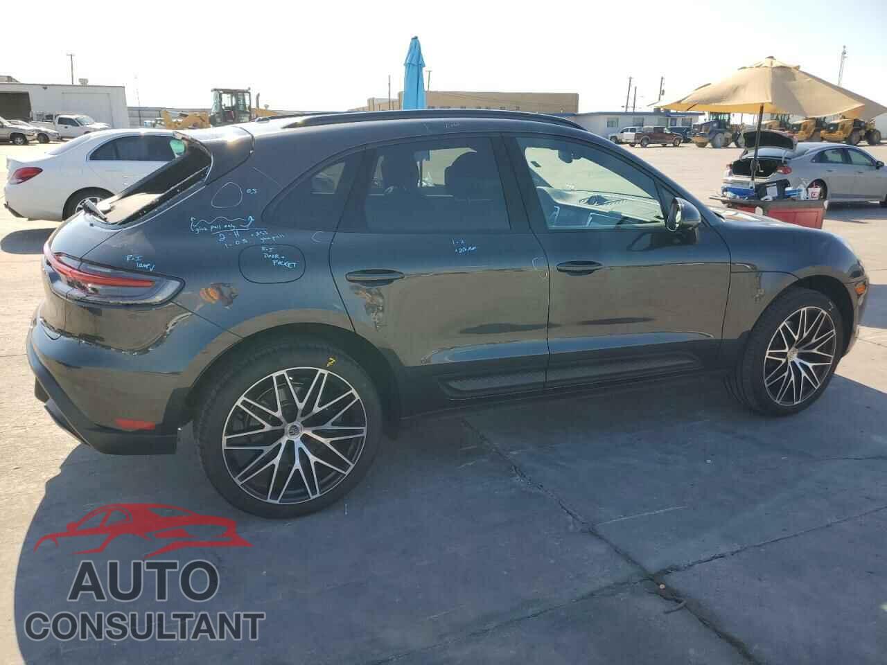 PORSCHE MACAN 2022 - WP1AA2A53NLB06602