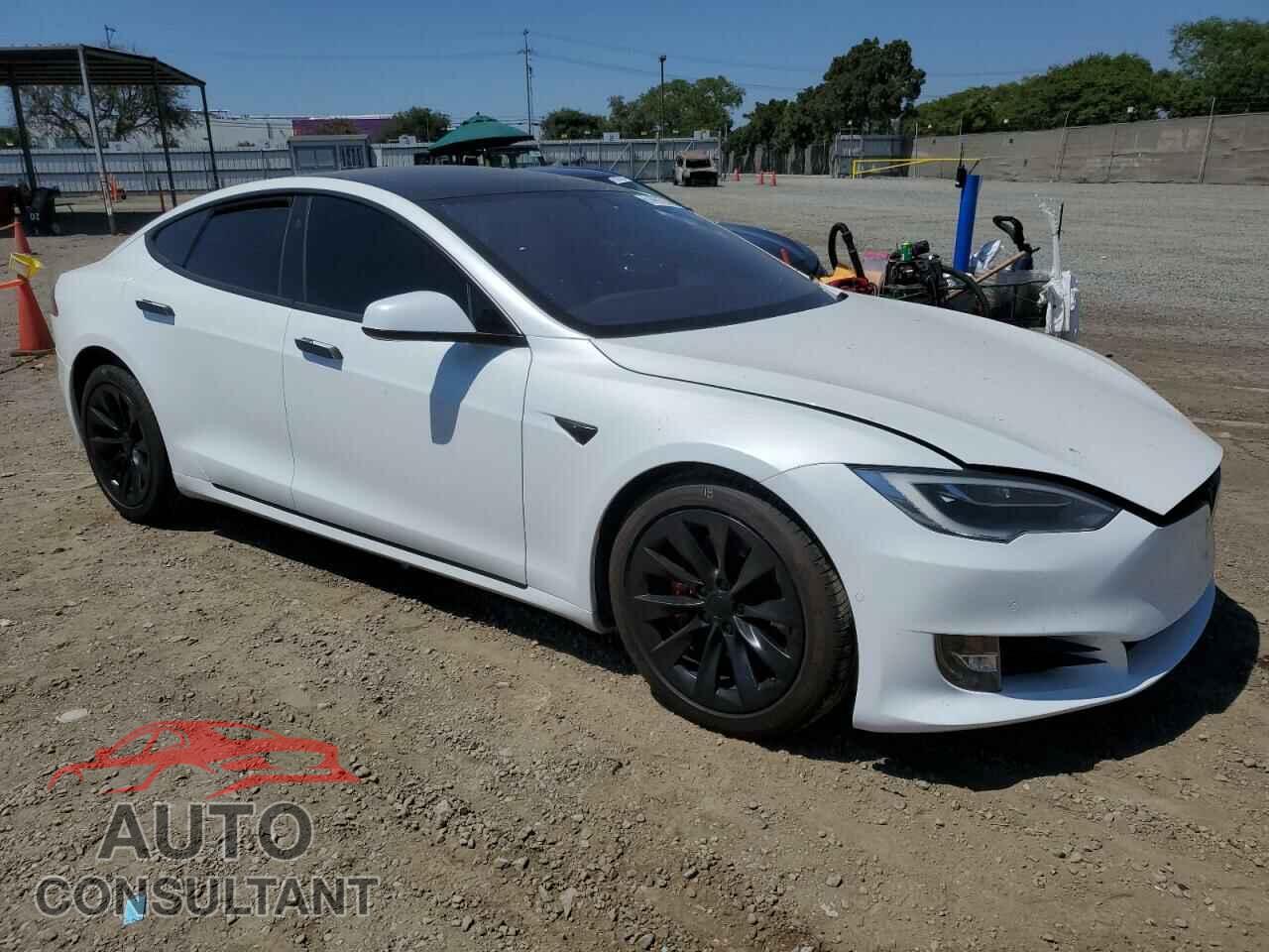 TESLA MODEL S 2017 - 5YJSA1E20HF196024
