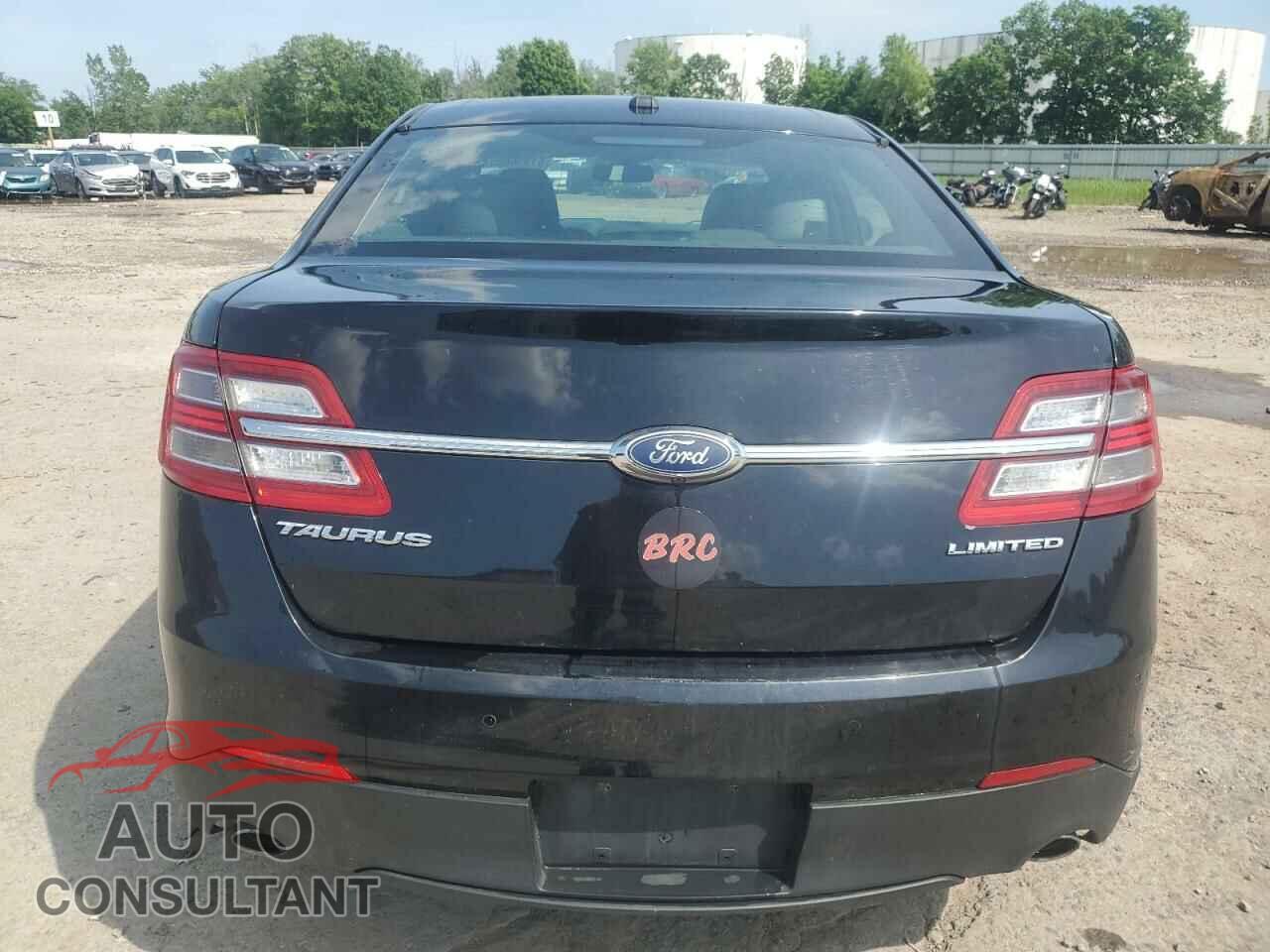 FORD TAURUS 2017 - 1FAHP2F85HG108467