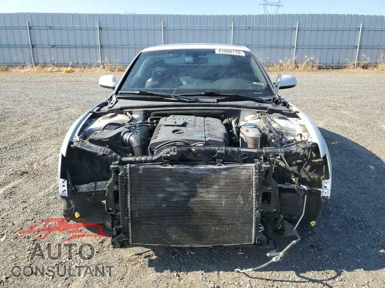 AUDI A5 2013 - WAUCFAFR1DA071874