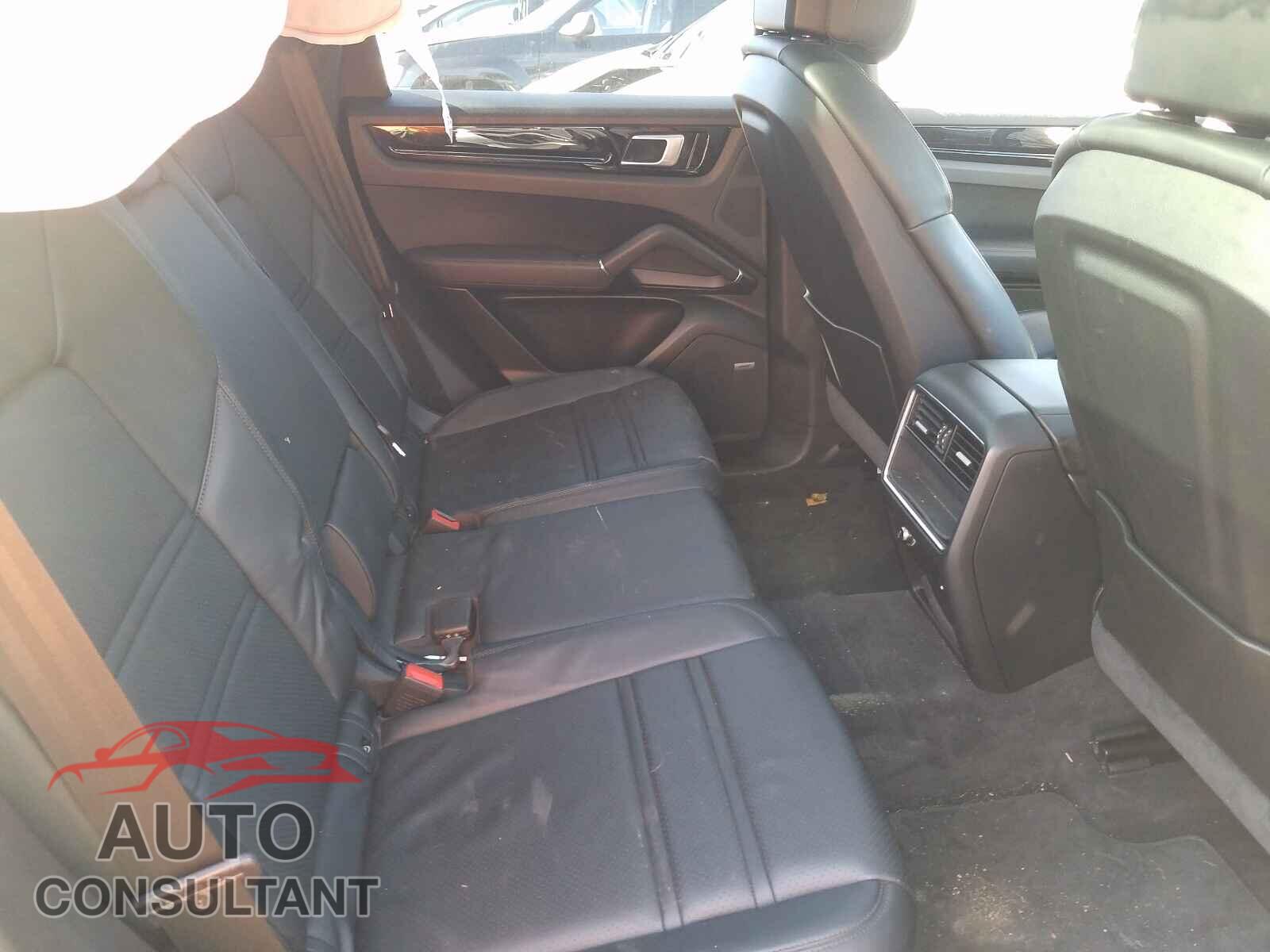 PORSCHE CAYENNE 2020 - WP1AA2AY5LDA01643