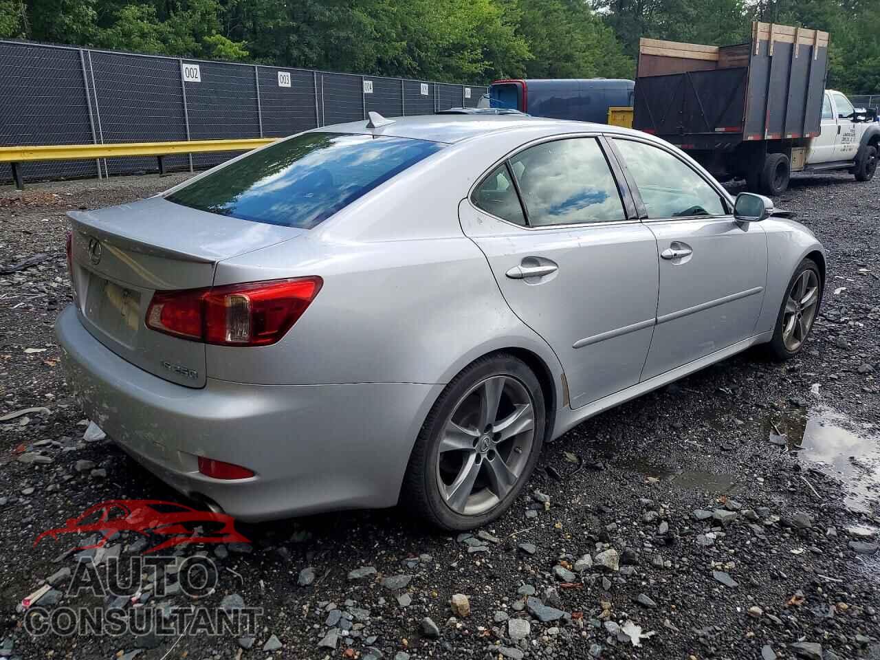 LEXUS IS 2011 - JTHBF5C25B5155634