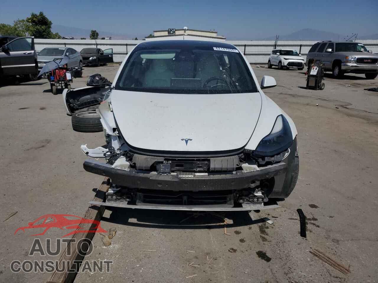 TESLA MODEL 3 2021 - 5YJ3E1EAXMF879259