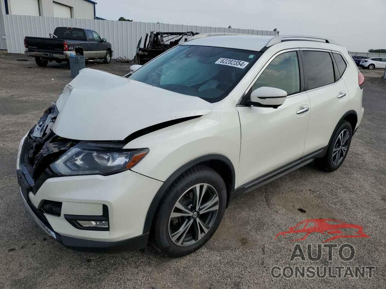 NISSAN ROGUE 2018 - 5N1AT2MV3JC712723