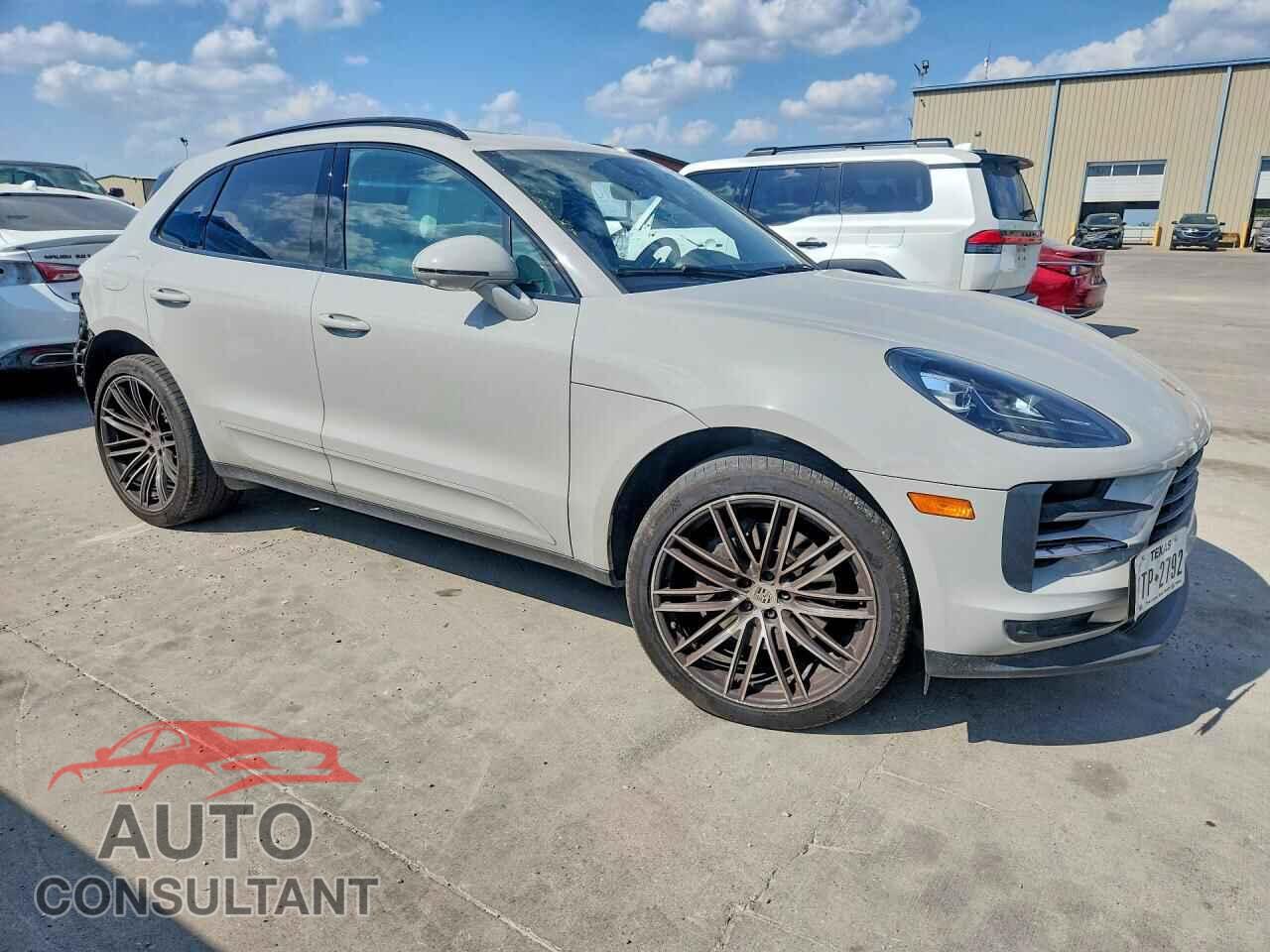 PORSCHE MACAN 2021 - WP1AB2A59MLB36392