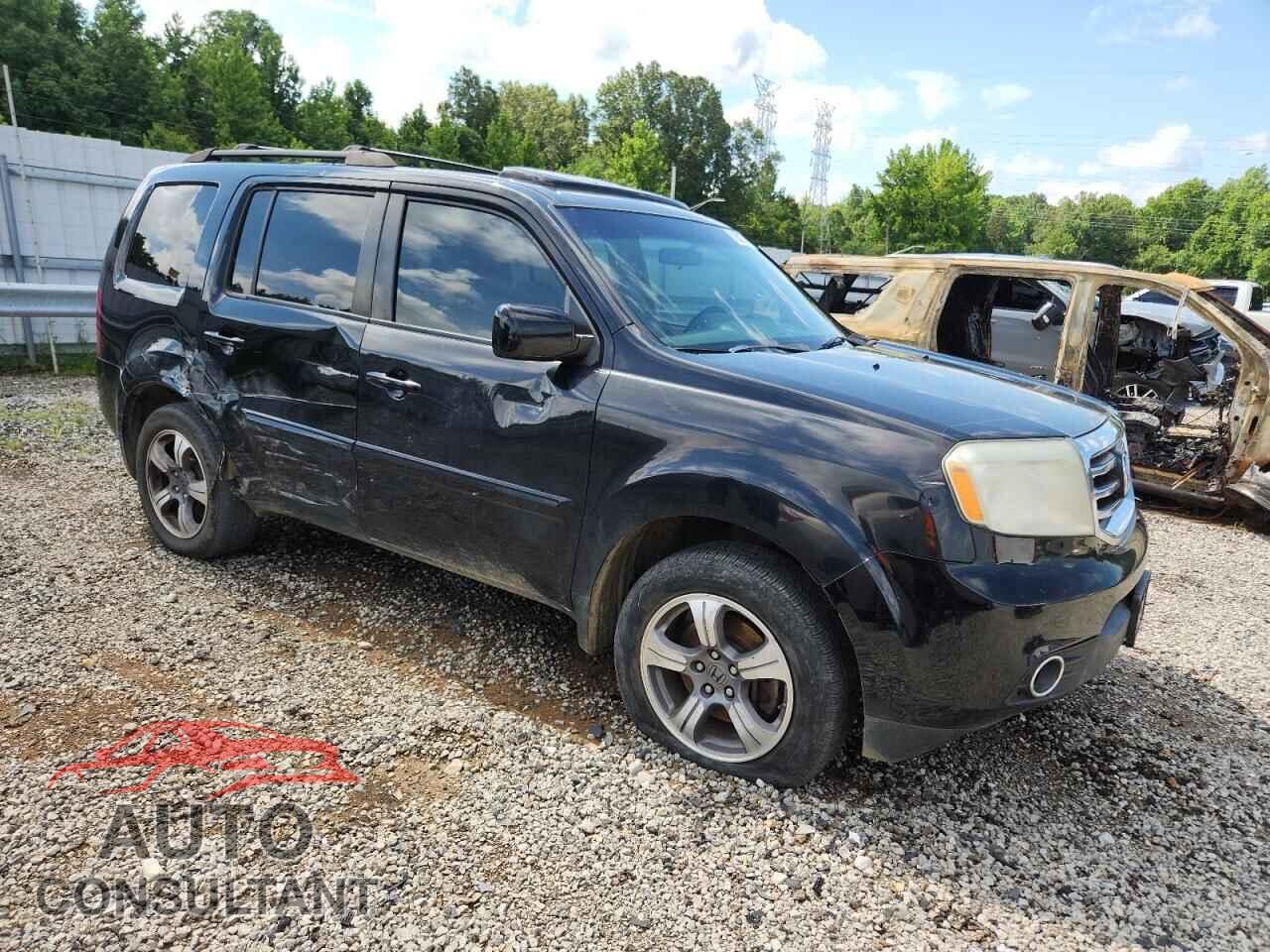 HONDA PILOT 2015 - 5FNYF3H30FB035228