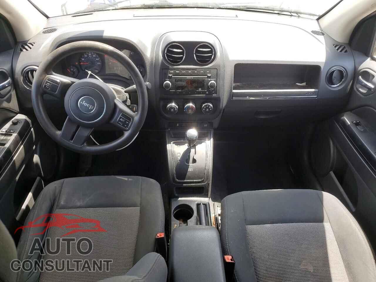 JEEP COMPASS 2011 - 1J4NF1FB8BD219037