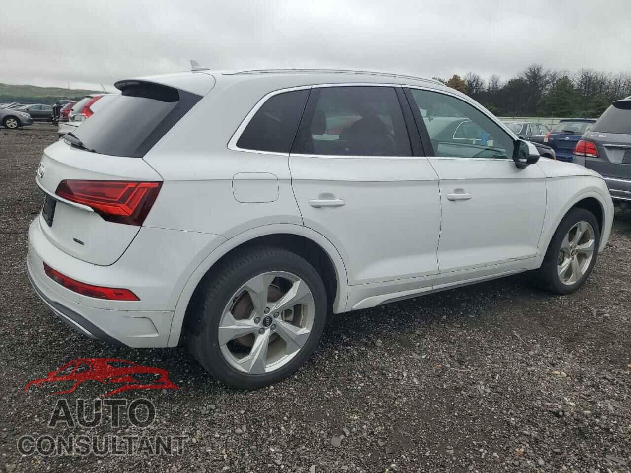 AUDI Q5 2021 - WA1BAAFY7M2020792