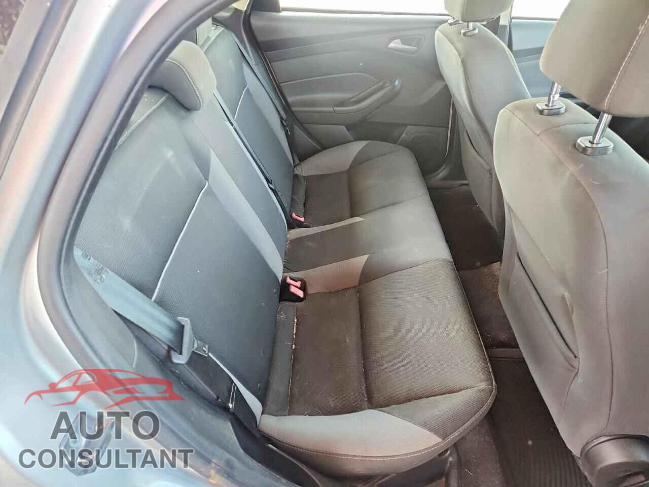 FORD FOCUS 2013 - 1FADP3F25DL355103