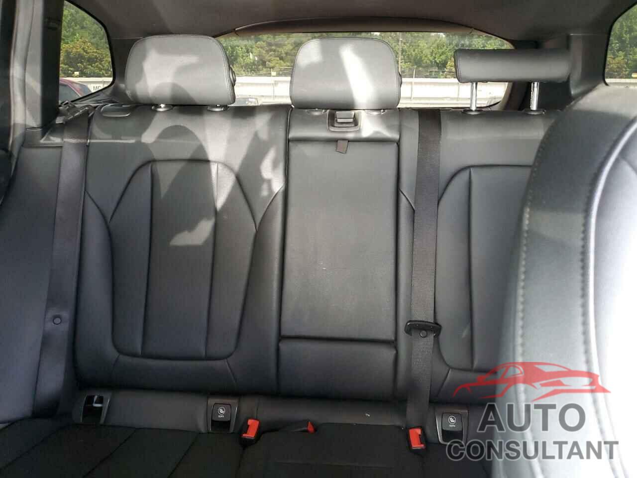 BMW X3 2019 - 5UXTR7C56KLR51046