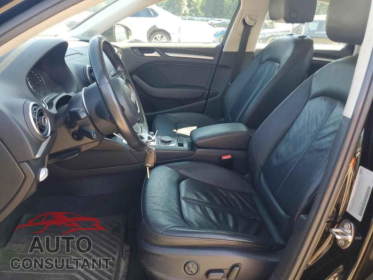 AUDI A3 2015 - WAUBFGFF8F1078568