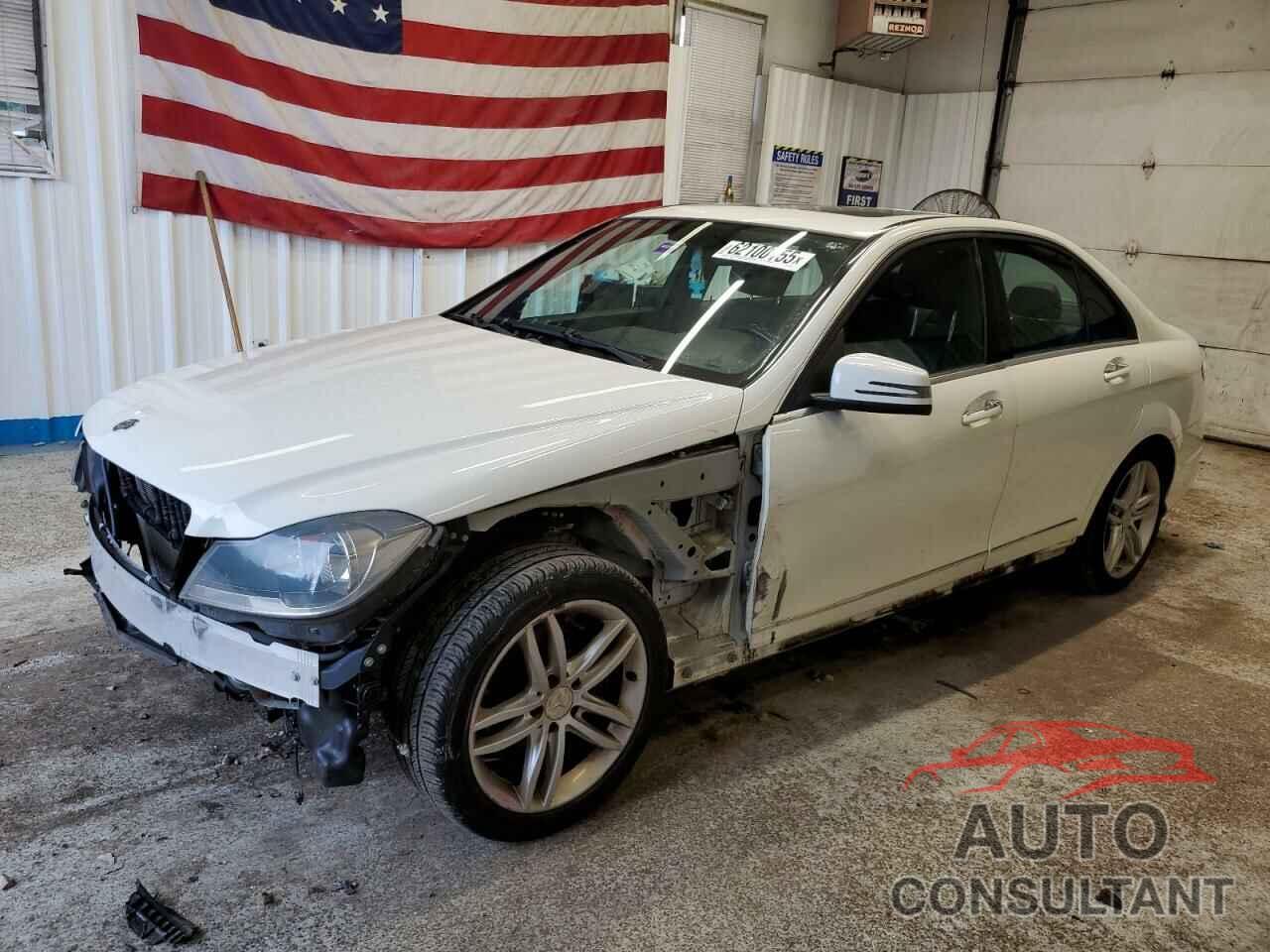MERCEDES-BENZ C-CLASS 2012 - WDDGF8BB9CF901966