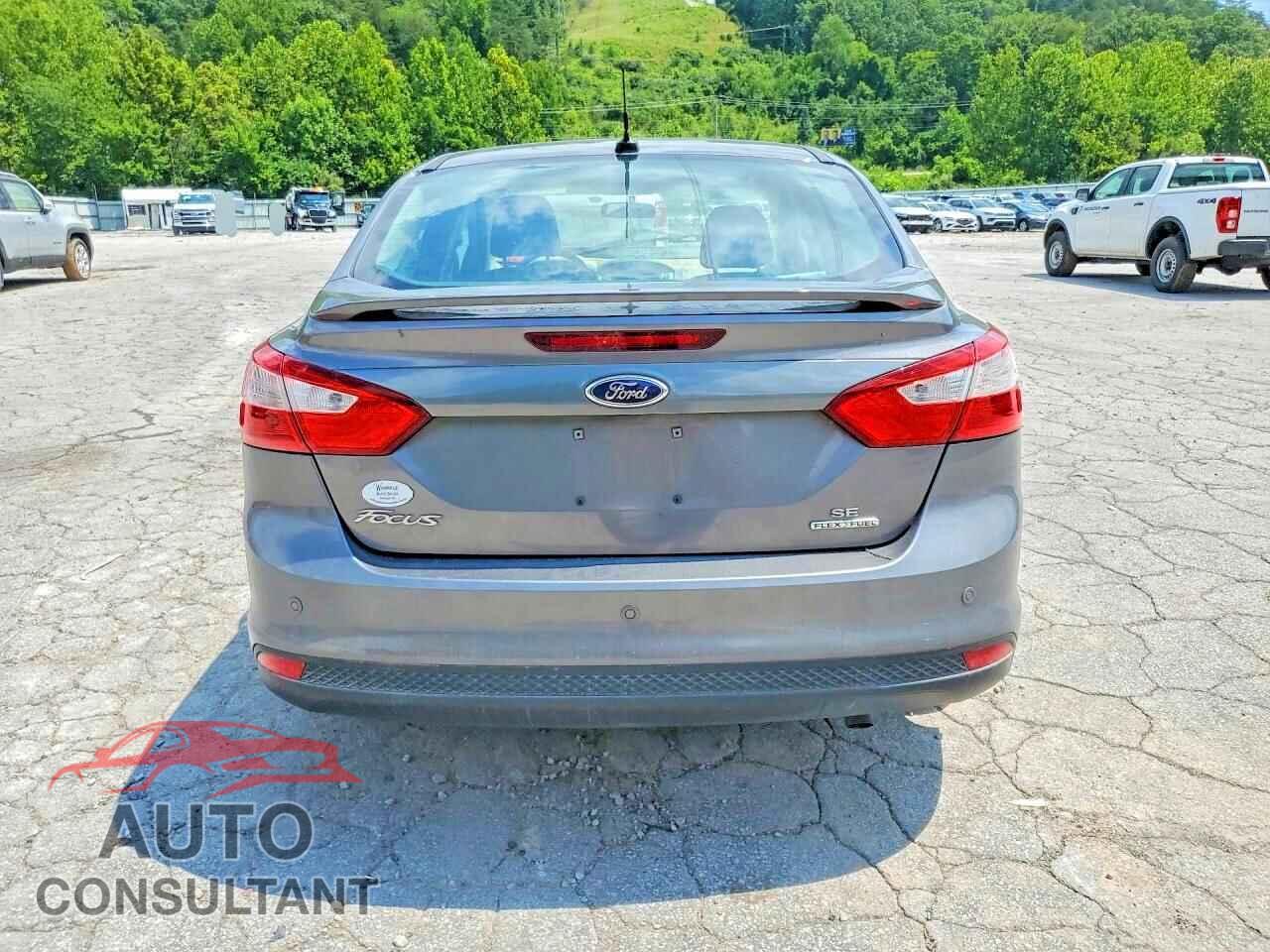 FORD FOCUS 2014 - 1FADP3F2XEL425809