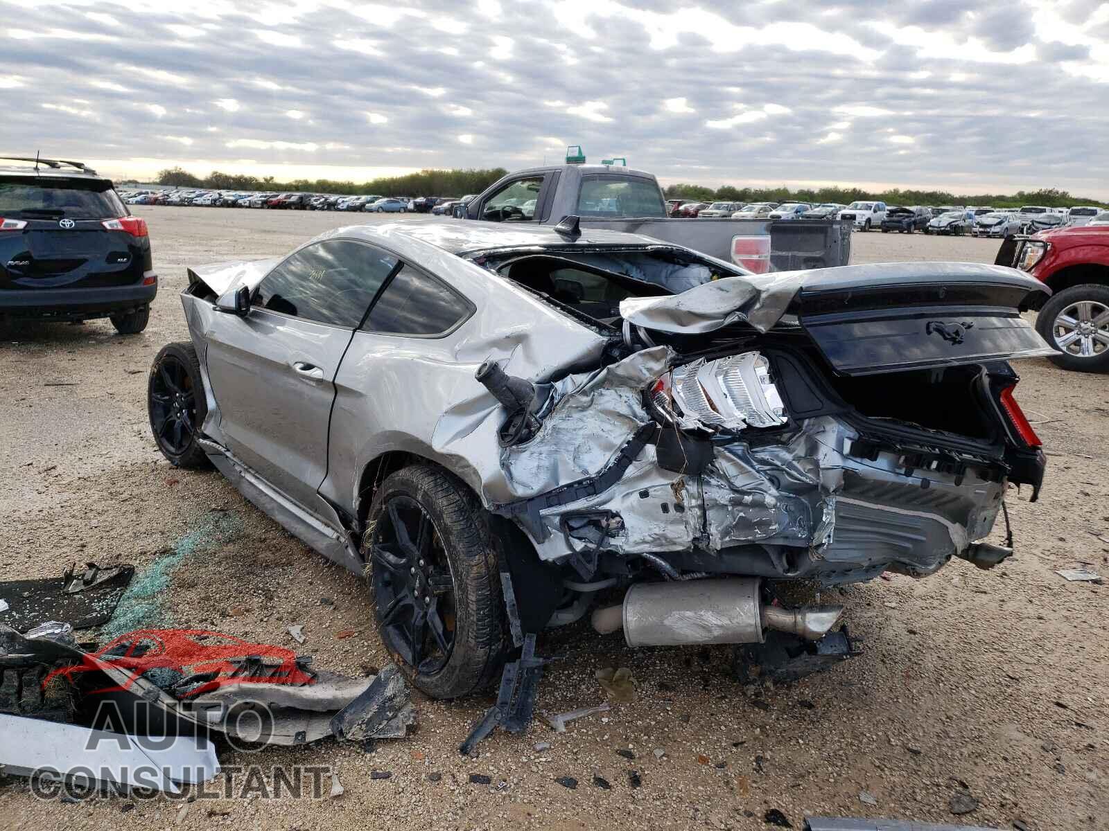 FORD MUSTANG 2020 - 1FA6P8TH9L5162888