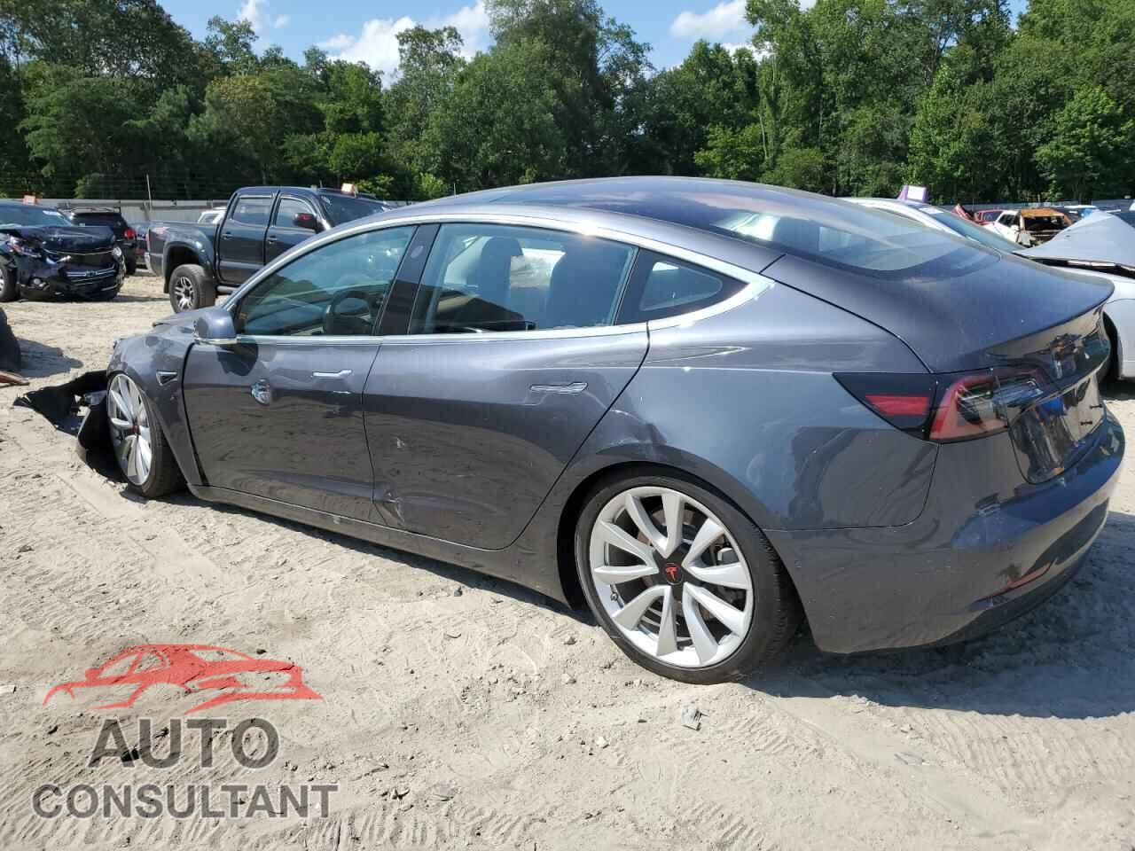 TESLA MODEL 3 2018 - 5YJ3E1EA5JF024142
