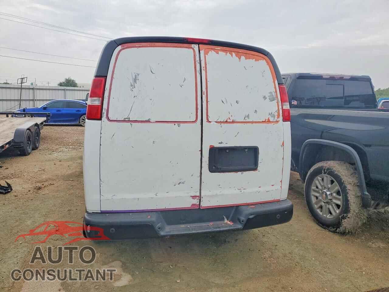 CHEVROLET EXPRESS 2021 - 1GCZGGFP0M1178166