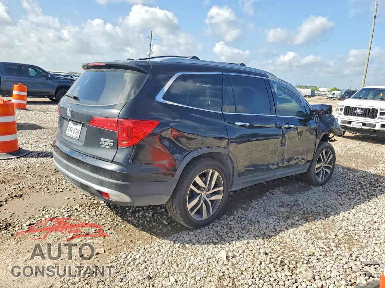 HONDA PILOT 2017 - 5FNYF6H92HB001364