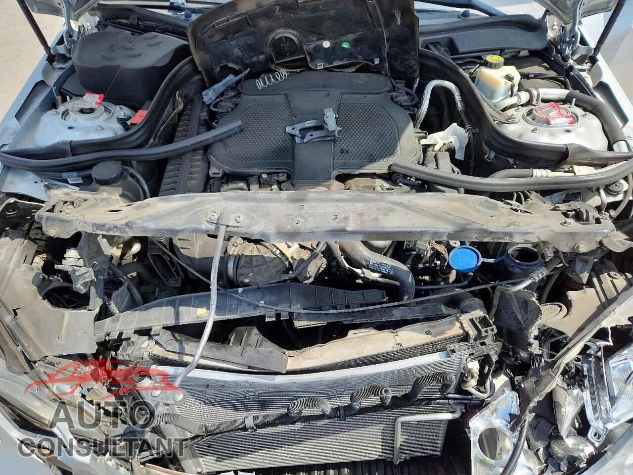 MERCEDES-BENZ E-CLASS 2012 - WDDHF5KB6CA587922